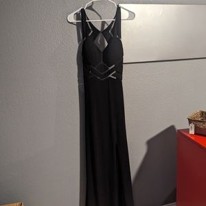 La femme long black dress.